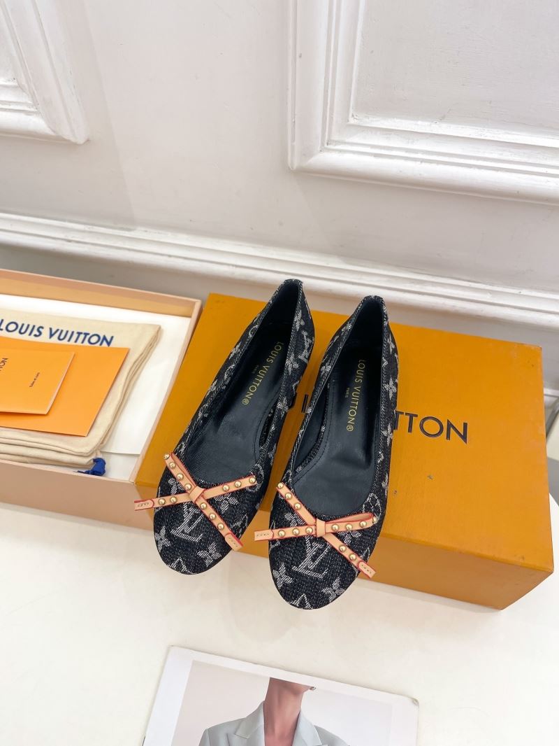 Louis Vuitton Flat Shoes